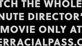 قطة شبه قانونية تتعامل مع زب أسود عملاق في أول أنال بري مع وجه مبلل