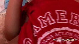 Wow, at se denne brunettes vanvittige bevægelser får mig til at komme dagligt