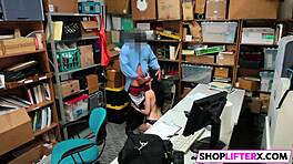 दफ्तर में LP अधिकारी बेरहम लंड चूसाई