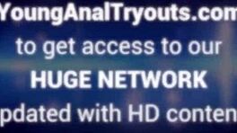 חברות צעירות מנסות אנאל מרגיש כל כך טוב!