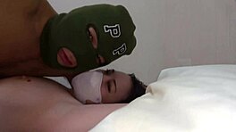 Tłusta japońska żona z G-cup obsesyjna na seksie, wielkie cycki podskakują w amatorskiej akcji