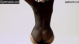 Marusya Mechta ホットジムナストのエロい動き