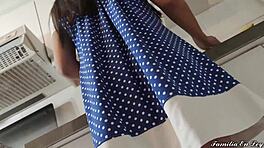 Moja Piękna Pasierbica Gotuje Posłuszna Posłuszna Wszystkiemu - Mój Ojczym Nadużywa Mnie Cały Dzień