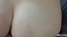 Sød tjekkisk teen 18+ blev forført i indkøbscenteret og red i pov