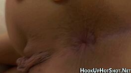 Adolescentă reală 18+ primește gâtul făcut în acțiune brutală de pickup