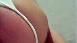 Brazylijka pokazuje się w solowej akcji z bliska