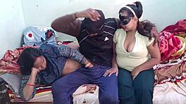 Ayah Mertua Muda Nikmati Threesome Liar dengan Dua Menantu Asia Panas