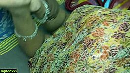 Hei, nak tengok isteri Bengali aku liar dengan orang asing dalam chudai desi tiba-tiba?