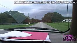 Mec, flash de tee-shirt mouillé en public a rendu les voisins fous ! 😡