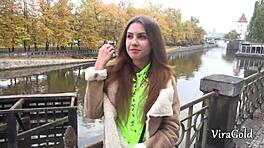 Подбор молодой украинки Элль Роуз на сочный минет