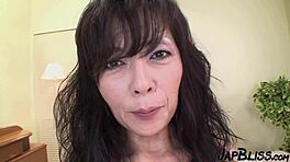 แม่เลี้ยงญี่ปุ่นเปิดเผยความลับในเทปเซ็กส์แรก