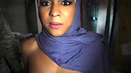 Тесная молодая 18+ девчонка с дилдо HD, дроп попки в точке 23км от базы