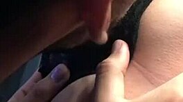 哟，你见过这么可爱的中国女孩有完美身材吗？告诉我！