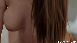 Cewek muda 18+ ini baru aja ngewe gue begitu enak