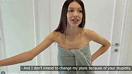 Livraison ratée devient baise sauvage avec brunette