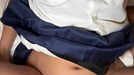 วัยรุ่นไทยอายุ 18 ปี โดนต่างชาติเย็ดแรงในชุดนักเรียน