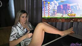 Hey, tengok aku pancut dengan vibrator jauh ni di stream