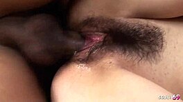 細身の日本人ティーン18+がBDSMギャングバンで複数中出しに誘惑される