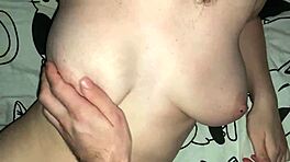 POV Stepsdotter Ligger i Min Säng för Hård Knull och Munnsprut