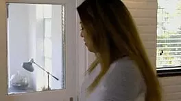 How does Nicole please that fat dick?