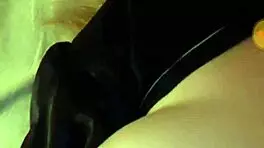 teen girl masturbating in private