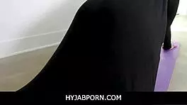 hijabporn - olympian teen 18+ in hijab fucks trainer with blowjob pov 😍