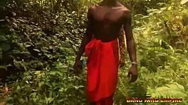 Hunter wife ebony fucked with a large dick at the roadside