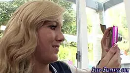 Stepsister Teen's Intense Oral Orgasm With Lesbian Amateurs