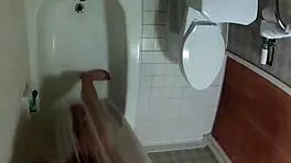 Lola foxx shares behind-the-scenes teen 18+ moments