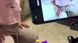 jovencita de 18 en su primera porno