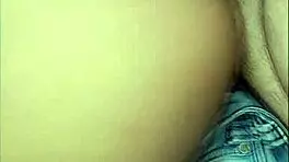 18-year-old gets her ass pounded in doggystyle
