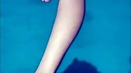 Amateurs lesbianas adolescentes frotando y moliendo hasta orgasmo explosivo fuerte