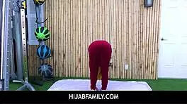 Fitness Trainer Fucks Exotic Arabic Client in Hijab Hard