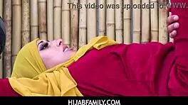 Fitness Trainer Fucks Exotic Arabic Client in Hijab Hard