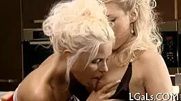 i'm playin' with sex toys with teen 18+ beauties