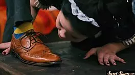 Bigbooty Maid Roleplays Cowgirl Screwing With Jizz Spray