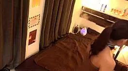 Part 1: Full Service Erotic Massage! Fuck Men's Esthetician Without Borrowing Charger!