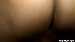 ゴルフアシスタントがボールを弄ぶ蒸し暑い異人種アクション