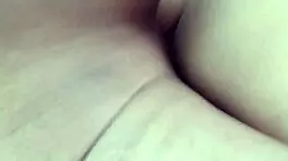 mi vecino amable me seduce para follar en casa