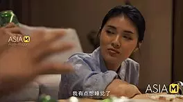 Young boyfriend licks her to orgasm