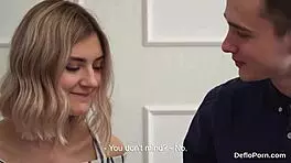 I stretch my slim pussy and lose my virginity