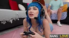Gamer chick screwed well on big cock Cowgirl position, Wrex