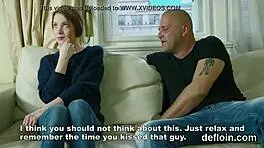 Cutie Comel Membuka Pepek Kurusnya Untuk Fetish Deflorasi