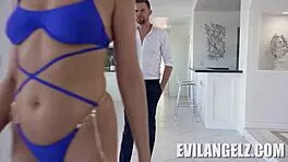 Watch Vince Karter kiss and assfuck the small-titted amateur with his big cock.