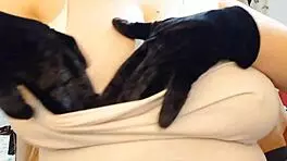 Girl Exposes Big Boobs On Tinder