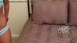 Adorable College Girl Debuts