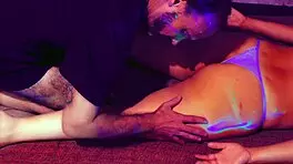 i give tantric massage to mature woman