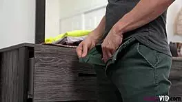 Leana Lovings Puts in Work on Family Pies