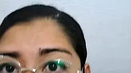 le doy la bienvenida al nuevo vecino con blowjob y cumshot