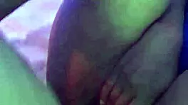 why did that bucetuda leave my dick burning from so much pounding?